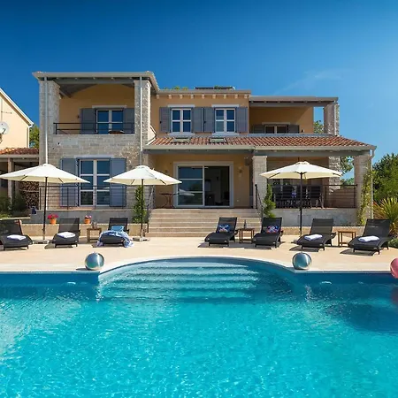 Nikolina Holiday home Porec