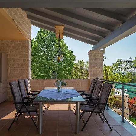 Nikolina Сasa de vacaciones Poreč