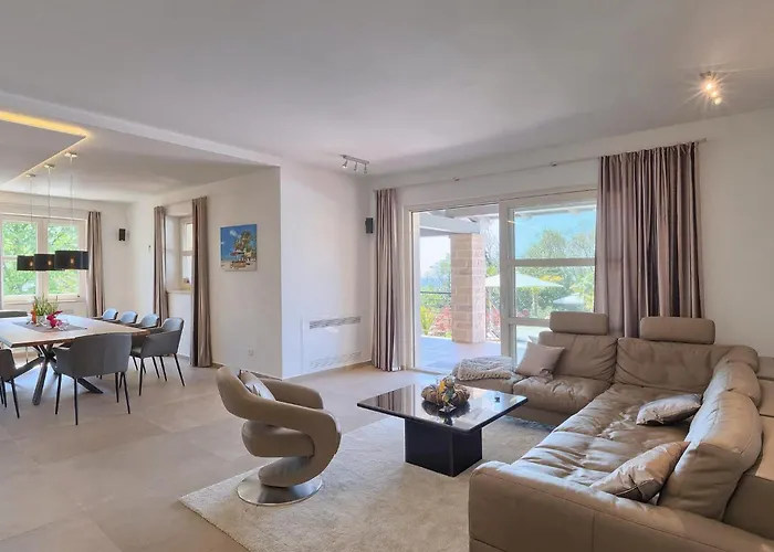 Prázdninový dům Nikolina *